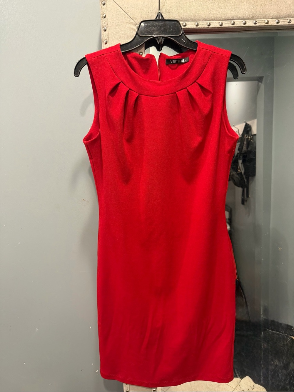 Red Sleeveless Sheath Dress